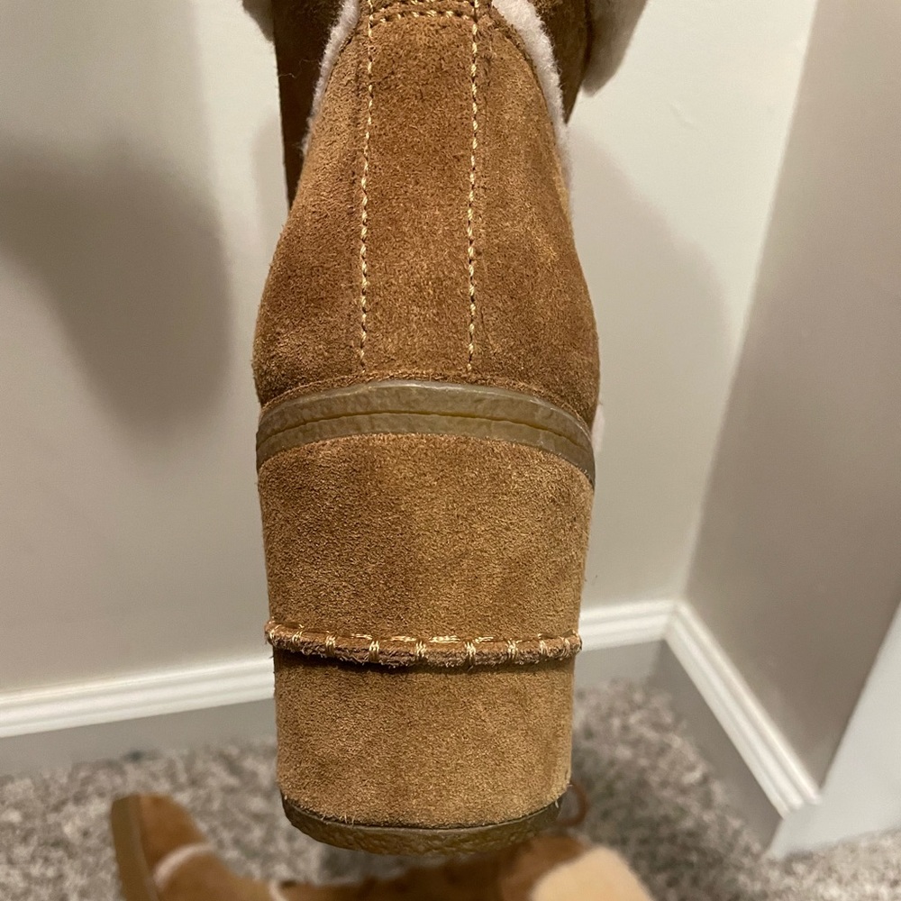 Ugg Women's Esterly Chestnut Boot - image 5